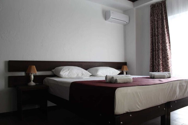 Room 5 of 47