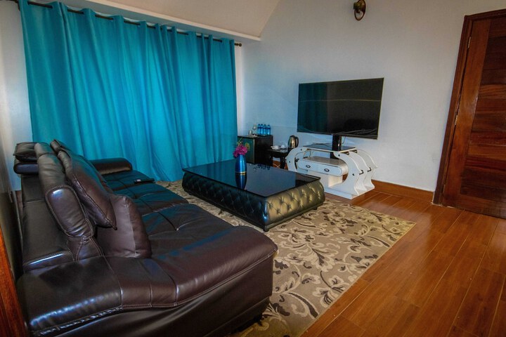 Room 8 of 23