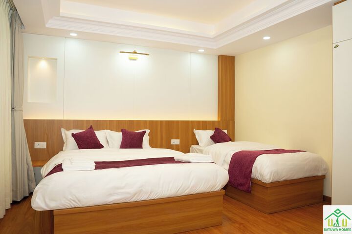 Room 2 of 63