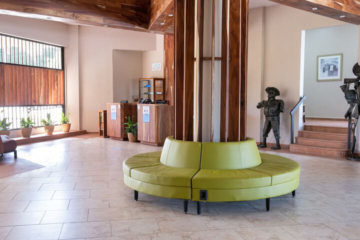 Hotel Interior 2 of 37