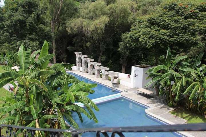 Pool 12 of 29