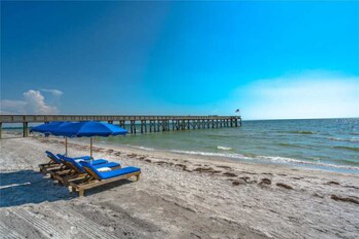 Beach 7 of 41