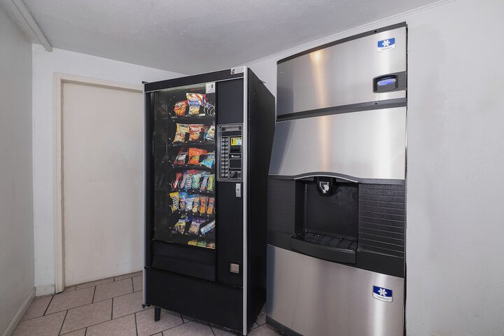 Vending machine
