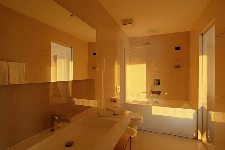 Clean Restrooms