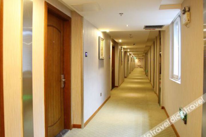 Hotel Interior 8 of 20