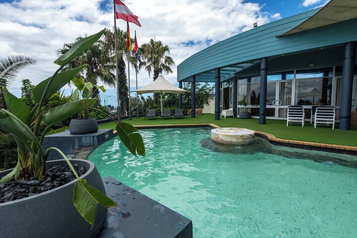 Pool 36 of 67