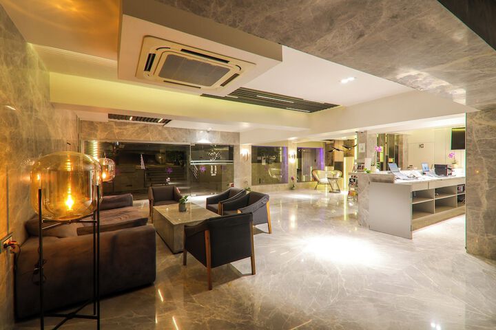 Lobby Photos