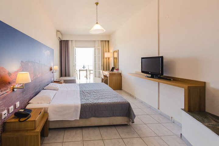 Room 17 of 79