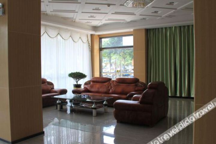 Hotel Interior 11 of 26