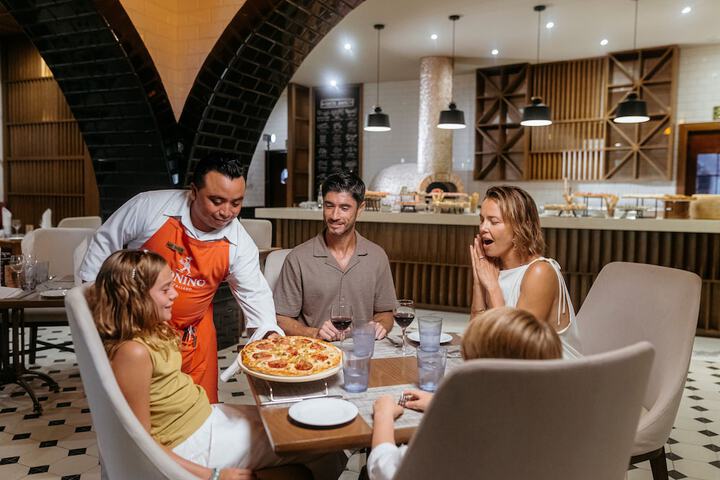 Dining 121 of 209