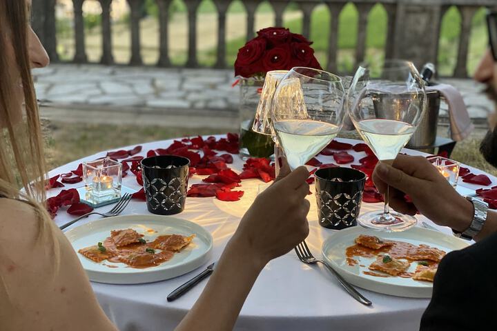 Dining 41 of 58