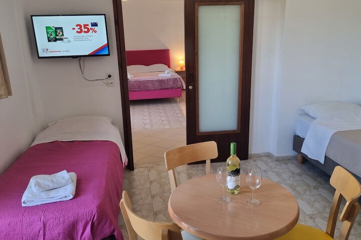 Room 59 of 157