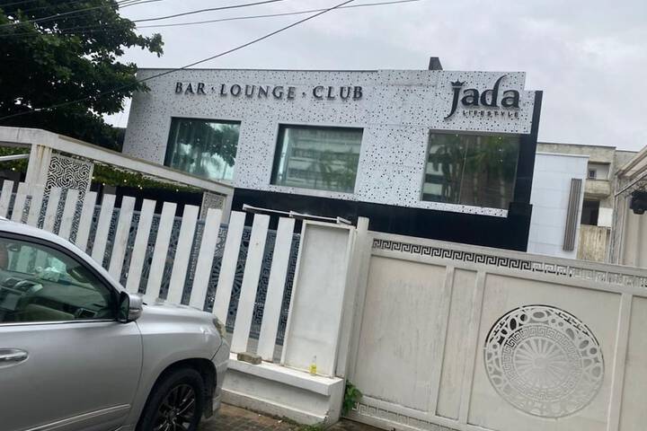 RUSH LAGOS HOTEL SUITES AND LAUNGE