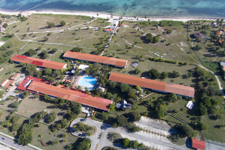 CLUB AMIGO MAYANABO