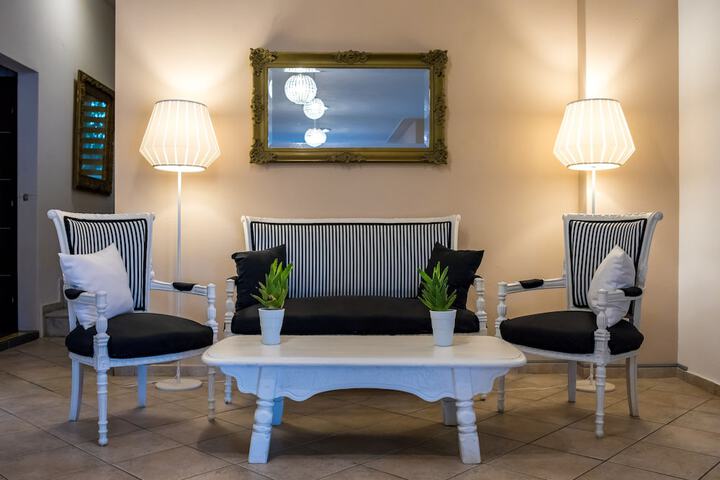 Lobby Photos