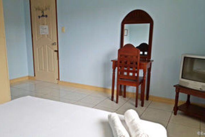 Guest Suite Photo