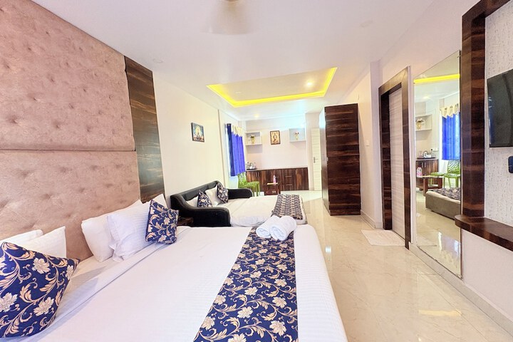 Room 21 of 44