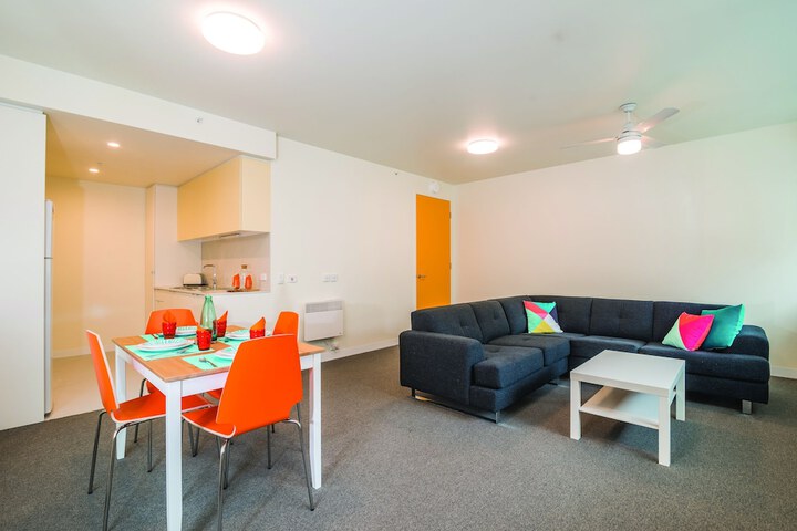 Room 13 of 26