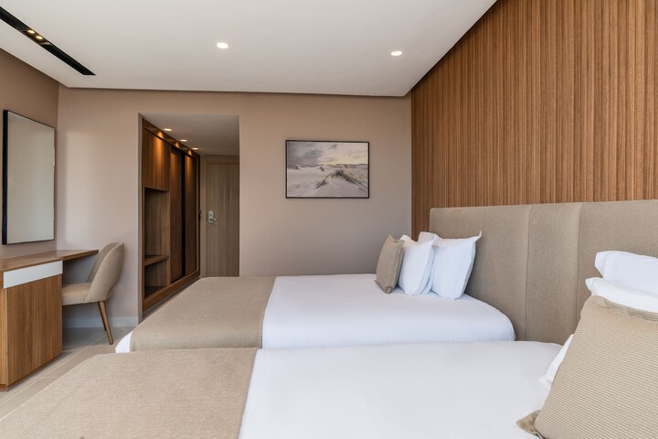 Room 21 of 52