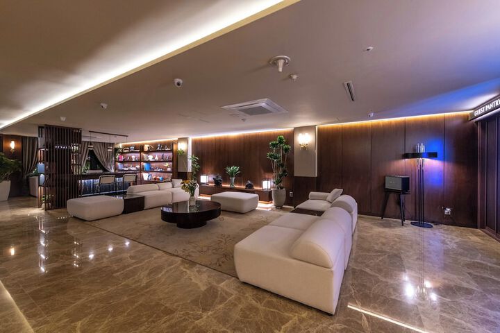Lobby Photos