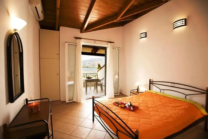ARGOVILLAS