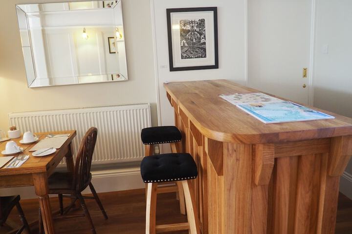 Dining Photos