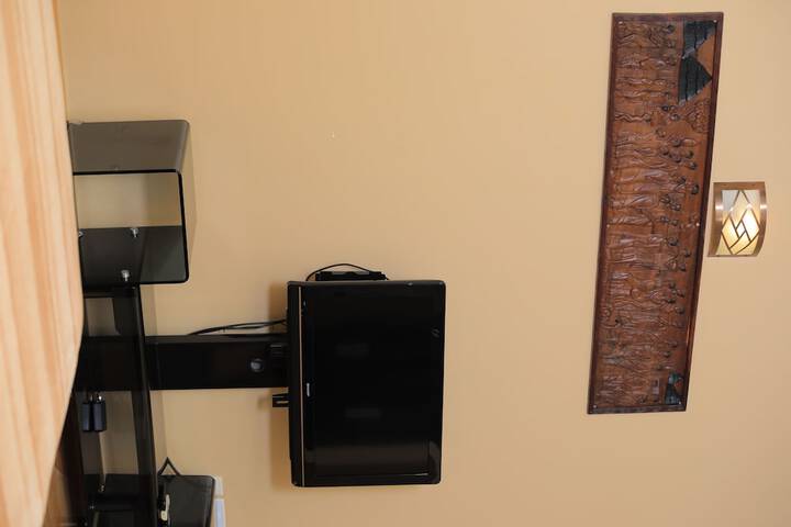 Room 10 of 79
