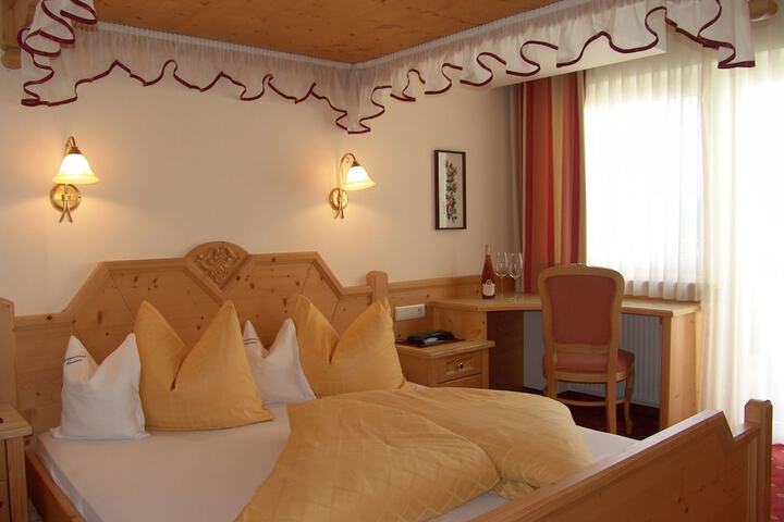 Room 40 of 111
