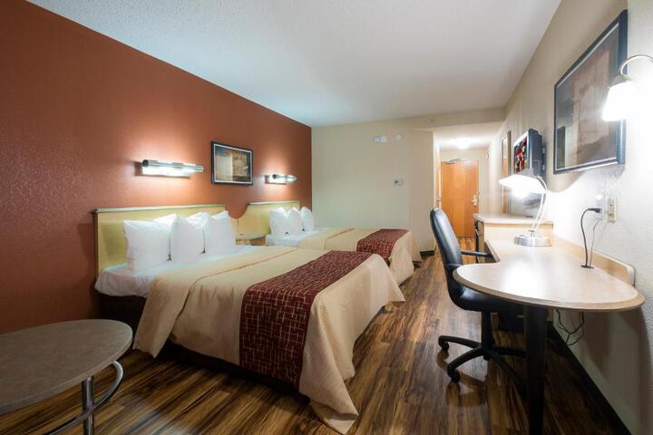 Suite 2 Double Beds (6 of 12)