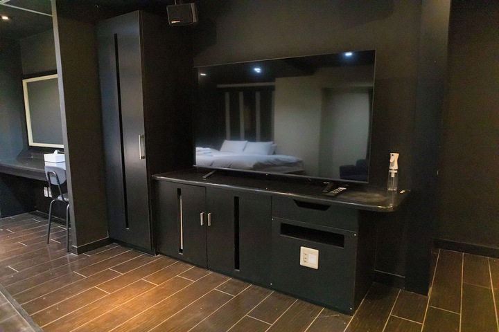 Room 68 of 257