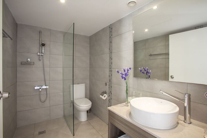 Bath Photo