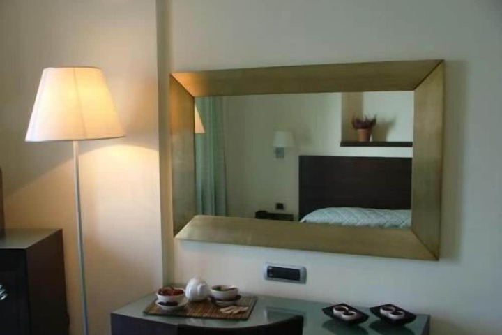 Room 11 of 54