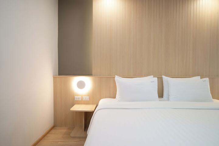 Room 36 of 85