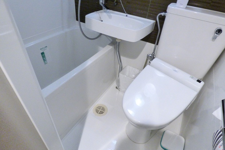 Room 15 of 24