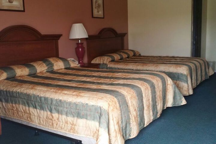 Room 3 of 8
