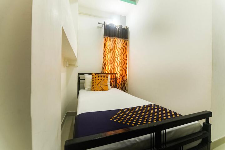 Room 19 of 43