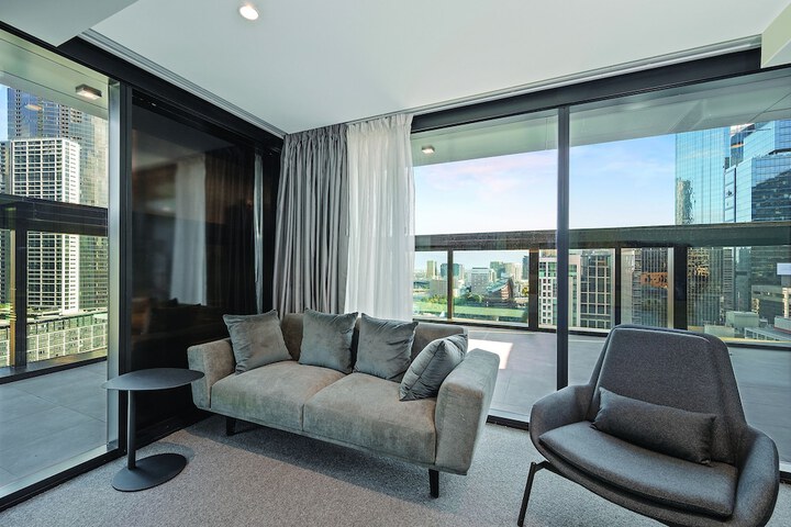 Room 42 of 84