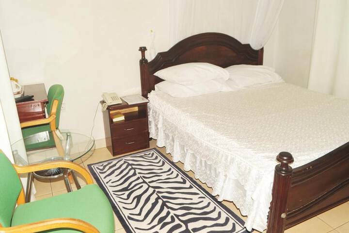Room 18 of 49