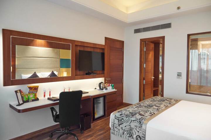 Room 19 of 54