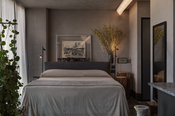 Room 13 of 75