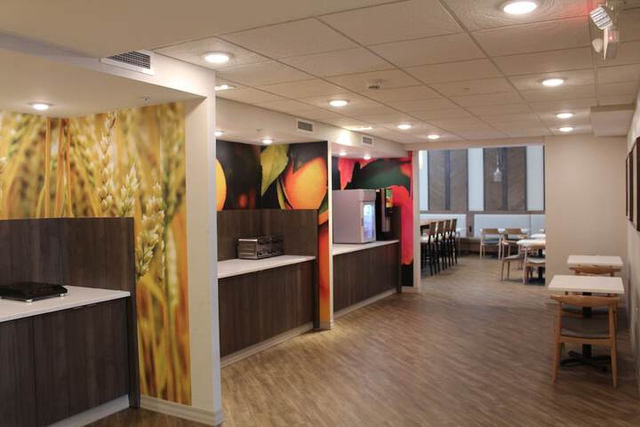 Breakfast area