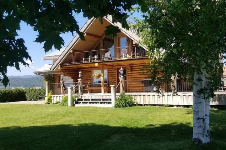 The Roost Lodge in Kalispell, MT