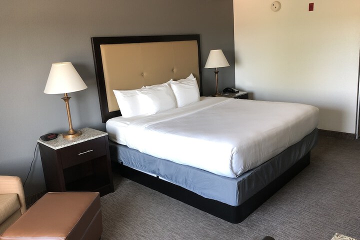 Room 20 of 90