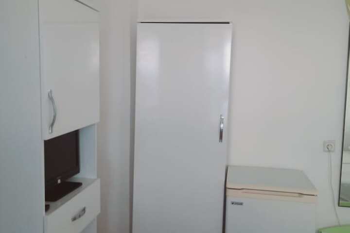 Room 14 of 68