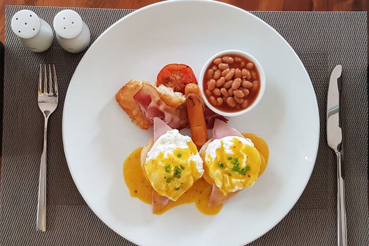 Breakfast/Coffee Service 140 of 177