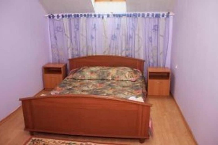 Room 18 of 20