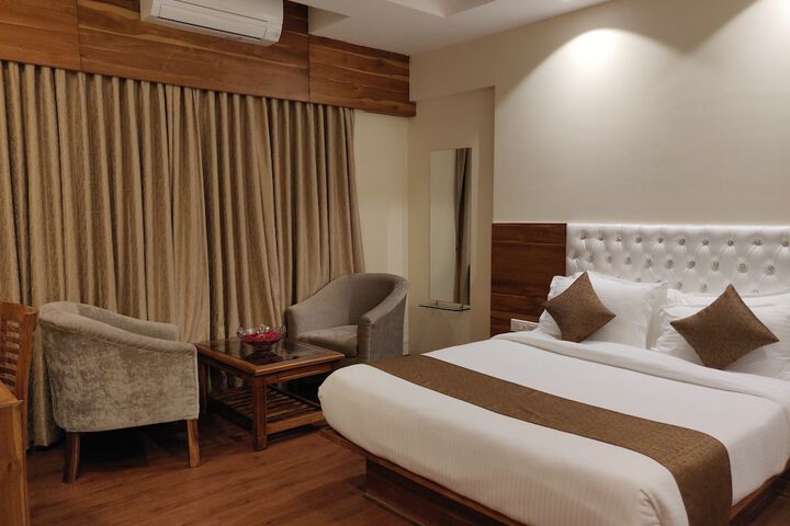 Room 14 of 86
