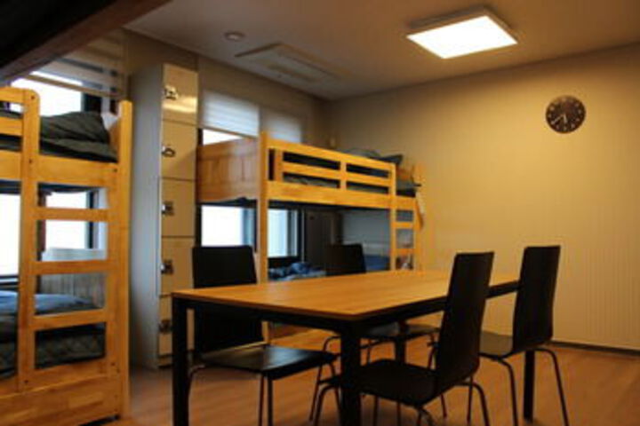 Room 18 of 26