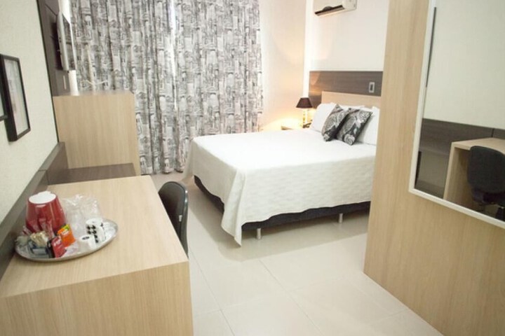 Room 38 of 64
