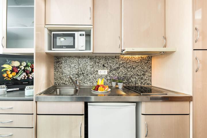 Private kitchenette